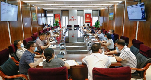 集團(tuán)中層領(lǐng)導(dǎo)干部培訓(xùn)班圍繞線上營(yíng)銷轉(zhuǎn)型開展學(xué)習(xí)(圖1) 集團(tuán)中層領(lǐng)導(dǎo)干部培訓(xùn)班圍繞線上營(yíng)銷轉(zhuǎn)型開展學(xué)習(xí)(圖1)