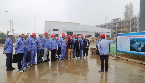 集團組織優秀班組長開展“三個一”活動(圖2) 集團組織優秀班組長開展“三個一”活動(圖2)