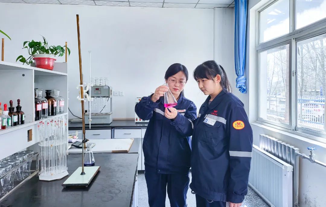 【宜化榜樣】金牌能手李怡虹:用精確分析數據指導生產運行(圖4) 圖片