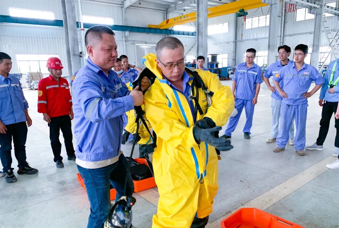 【安全生產(chǎn)月】降解新材料公司開展消防應(yīng)急技能比武(圖3) 圖片