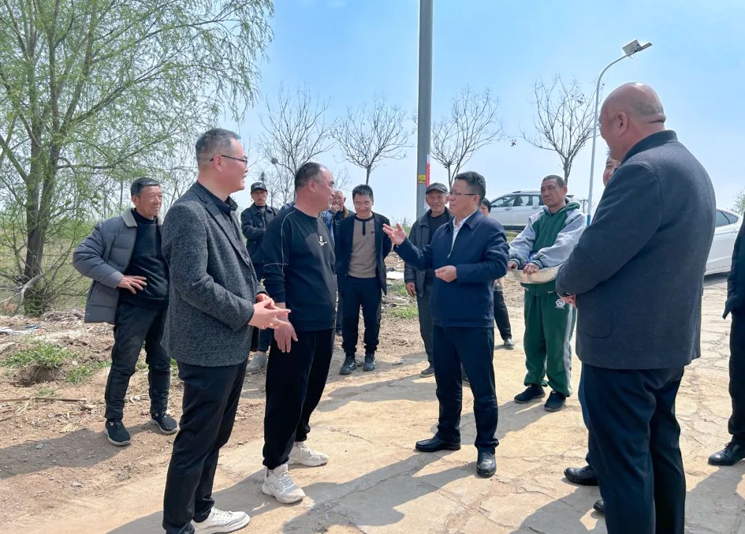 王大真走訪調(diào)研河南銷售市場(圖3) 王大真走訪調(diào)研河南銷售市場(圖3)